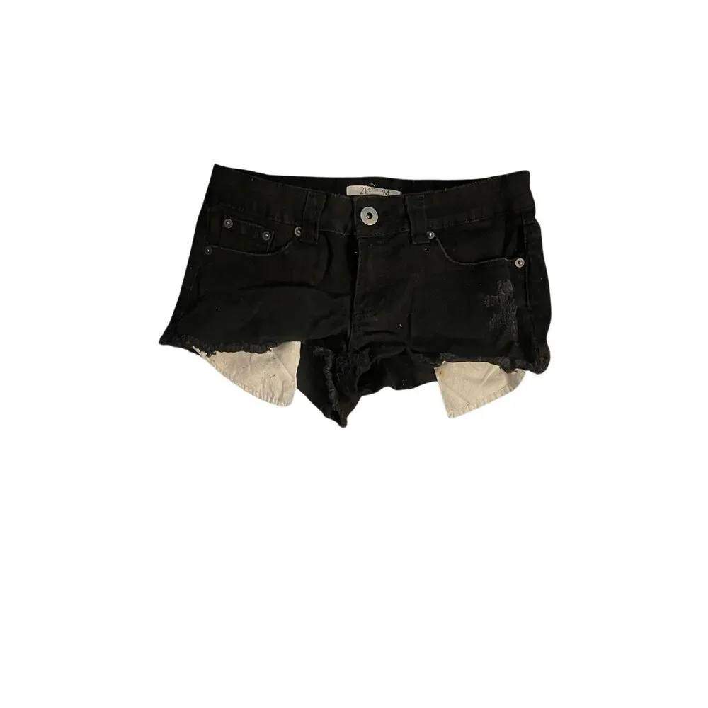 FOREVER 21 DENIM HOT SHORTS